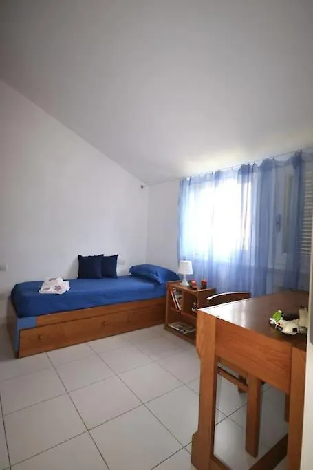 Appartamento La Terrazza بيتراسانتا